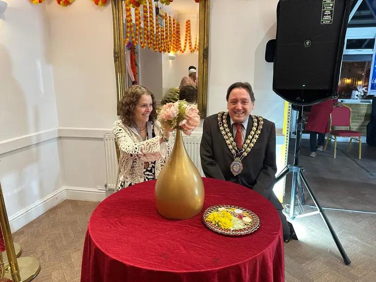 Inauguration: lighting the lamp with our civic guests