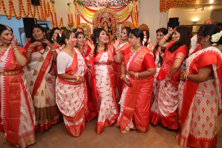 Sindoor khela